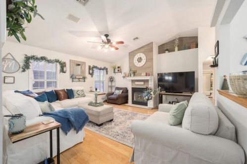 13066 7th Loop, Silver Springs FL  34488-3502 exterior