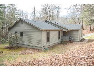 52 Pine Ridge Trl, Oak Park, NC 28704-7734