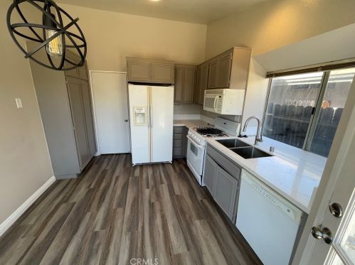 2497 Cavalcade Ct, Perris CA  92571-2530 exterior