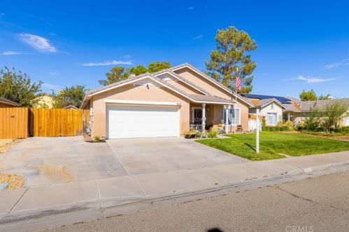 6313 Treehaven Ct, Lancaster, CA 93536-7560
