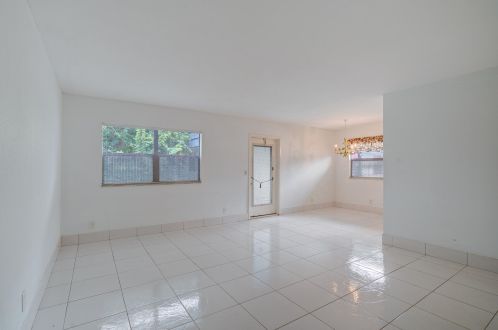 372 Tuscany G, Delray Beach, FL 33446-1532