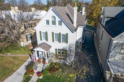 2162 Grandin Rd, Cincinnati, OH 45208-3306