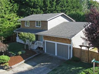 9407 143rd St, Kirkland, WA 98034-5163