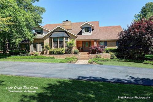1320 Quail Run Cir, Bentonville, AR 72712-4175