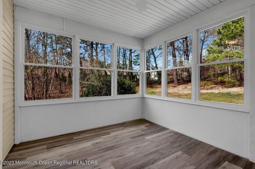 2 Taylor Ct, Lakewood NJ  08701-7317 exterior