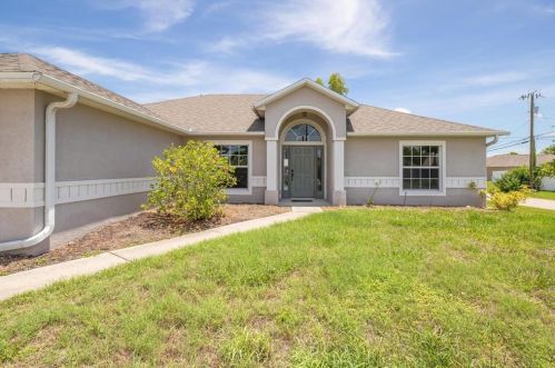 1405 15th St, Cape Coral FL  33909-1573 exterior