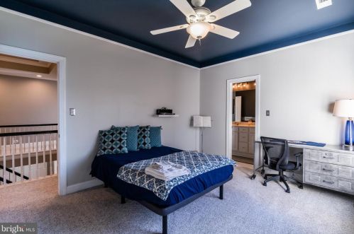 12993 Tory Gate Ct, Haymarket VA  20169-2688 exterior