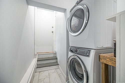 147 Waterside Ave, Northport NY  11768-2154 exterior