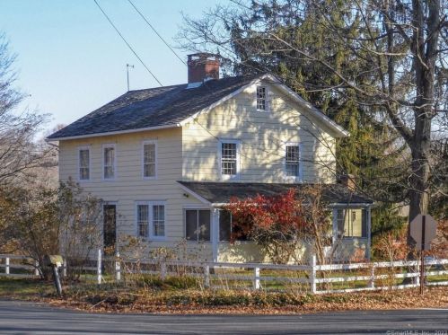 610 Nod Hill Rd, Wilton, CT 06897-1305