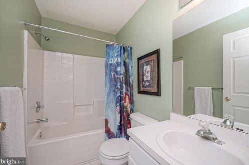 12 High Wood Ave, Erial NJ 08081-5287 exterior