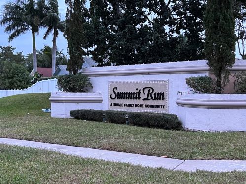 1279 Summit Run Cir, West Palm Beach, FL 33415-4744