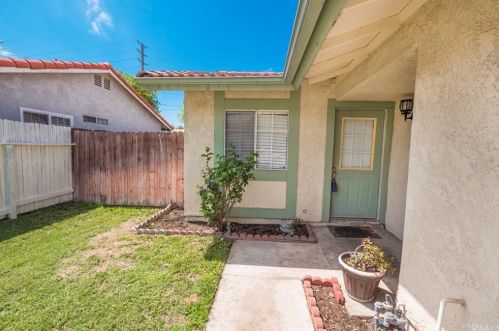 1860 Overland St, Colton CA  92324-6304 exterior