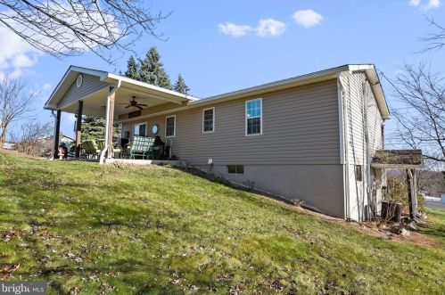 45 Ridge Loop Rd, Three Churches WV  26757-6377 exterior