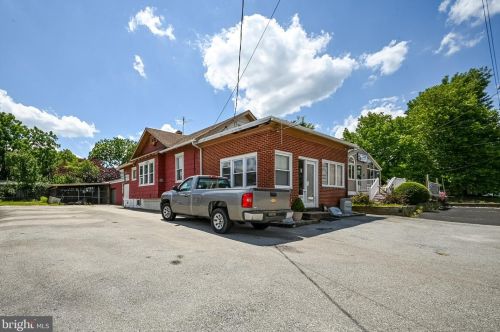 3110 Lancaster Ave, Wilmington DE  19805-1491 exterior