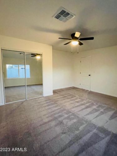 5658 37th Dr, Phoenix AZ  85019-2102 exterior