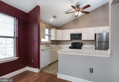 817 Roundtree Pl, Lawrence Township NJ  08648-2538 exterior