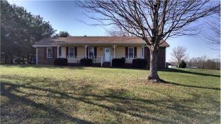 620 Fowler Ford Rd, Portland, TN 37148-1900