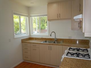 17540 Sherman Way, Van Nuys CA  91406-3507 exterior