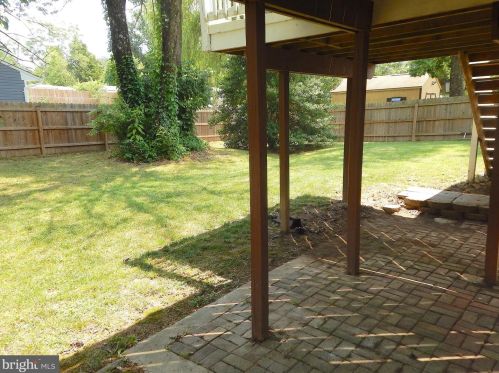 10505 Meadowview Dr, Fredericksburg VA  22408-2662 exterior