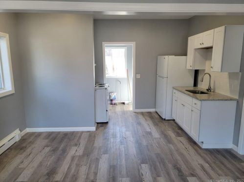 29 Evans St, Waterbury CT  06708-2210 exterior