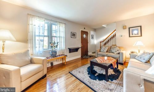 408 Hobart Dr, Tavistock NJ  08033-3623 exterior