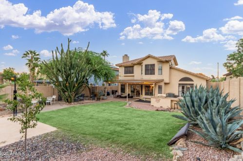 19640 19th Pl, Phoenix AZ  85024-1244 exterior