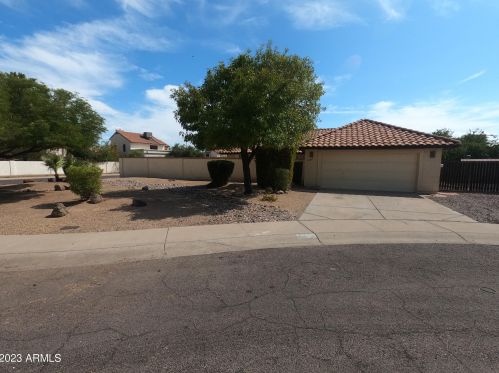 5329 Beryl Ave, Glendale, AZ 85302-1528
