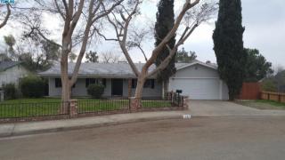 1261 Ohio Pl, Porterville, CA 93257-1270