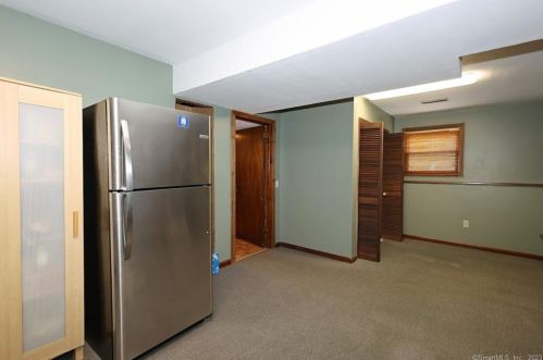 15 Benneville Rd, Milford CT  06461-2432 exterior