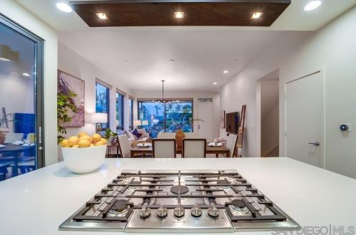 311 Upas St, San Diego CA 92103-5131 exterior