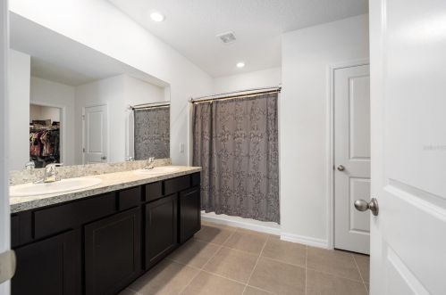 3806 97th Ln, Belleview FL  34420-7803 exterior