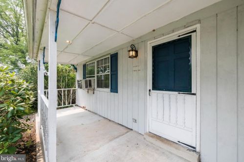 4210 Township Line Rd, Harleysville, PA 19438-3325