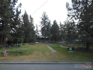 445 Dekalb Ave, Bend, OR 97701-4966