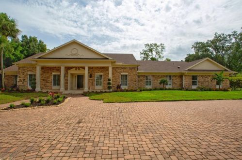 12988 Valewood Dr, Naples, FL 34119-8503