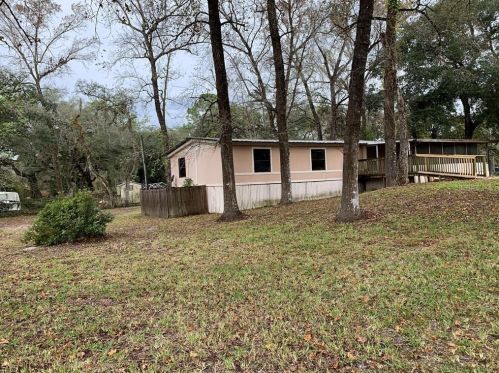 3241 Tulip St, Dade City, FL 33523-8651