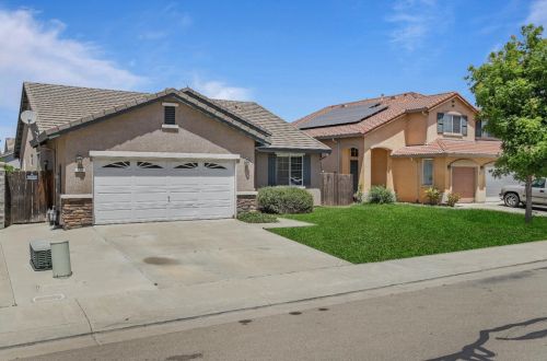 129 Travertine Ave, Lathrop, CA 95330-8827