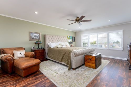 5199 Saratoga Ave, Cypress CA  90630-4449 exterior