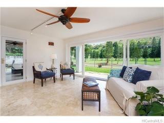 703 Iana St, Kailua, HI 96734-3412