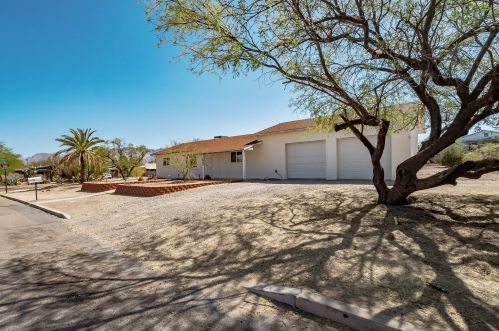 1842 Highland Ave, Tucson, AZ 85719-3620