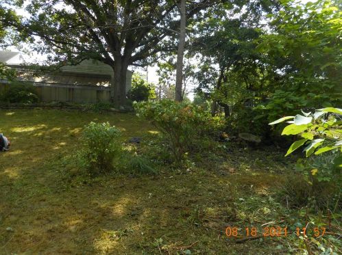 8383 Cheviot Rd, Cincinnati OH  45247-3803 exterior