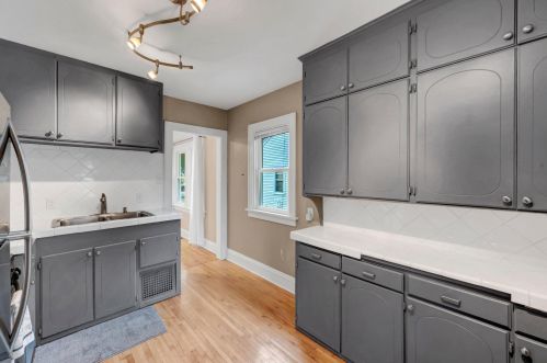 1365 Edgerton St, Saint Paul MN  55130-3429 exterior