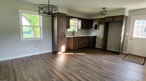 3460 Moxahala Park Rd, Zanesville OH  43701-9438 exterior