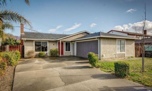 1896 Casa Grande St, Benicia, CA 94510-2306