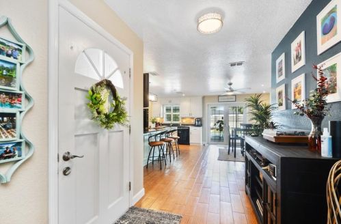 4749 Wind St, Orlando FL  32812-2729 exterior