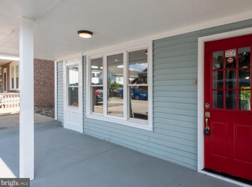 639 Summit St, Norristown, PA 19406-2719