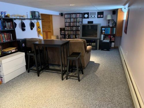 619 Spg St, Blairsville PA  15717-1430 exterior