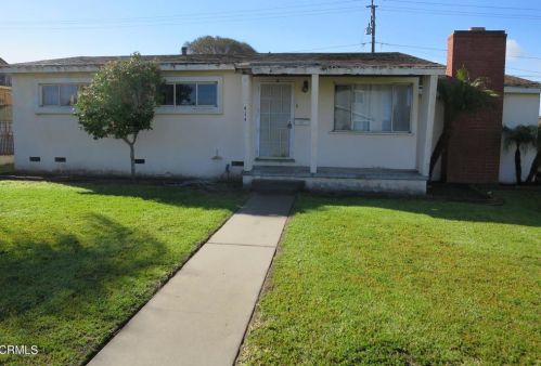 414 Hemlock St, Oxnard, CA 93033-3615