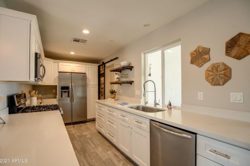 7014 Cypress St, Scottsdale AZ 85257-2855 exterior