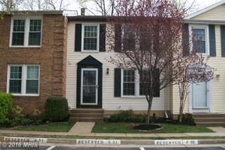 7951 Tyson Oaks Cir, Vienna VA  22182-3955 exterior