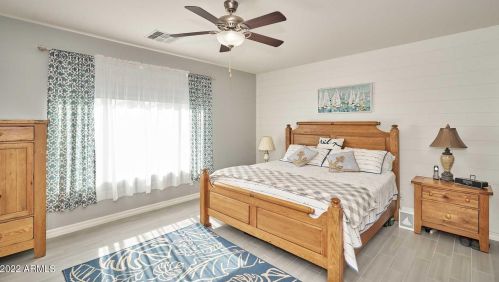 2457 Orleans Dr, Gilbert AZ  85298-2307 exterior